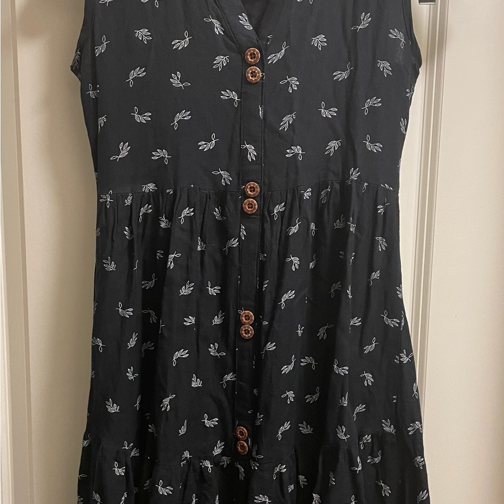 Cute sleeveless navy summer dress